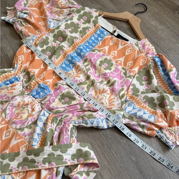 Vici Shailene Puff Sleeve Tiered Mini Dress-Size M-NWOT - Picture 6 of 8